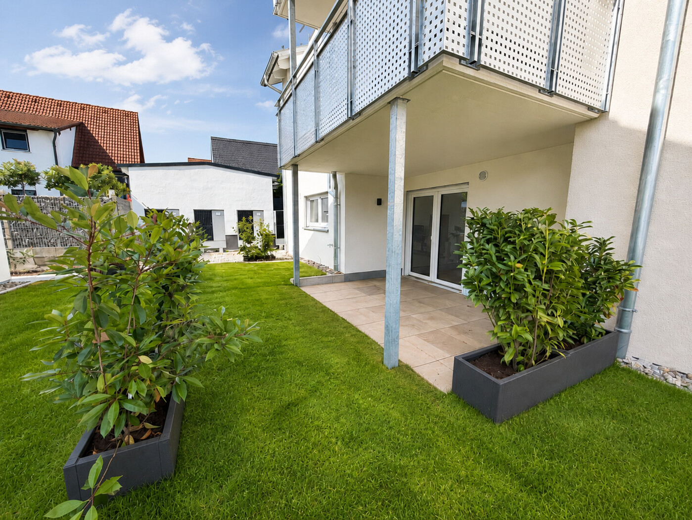 Terrasse mit Garten 