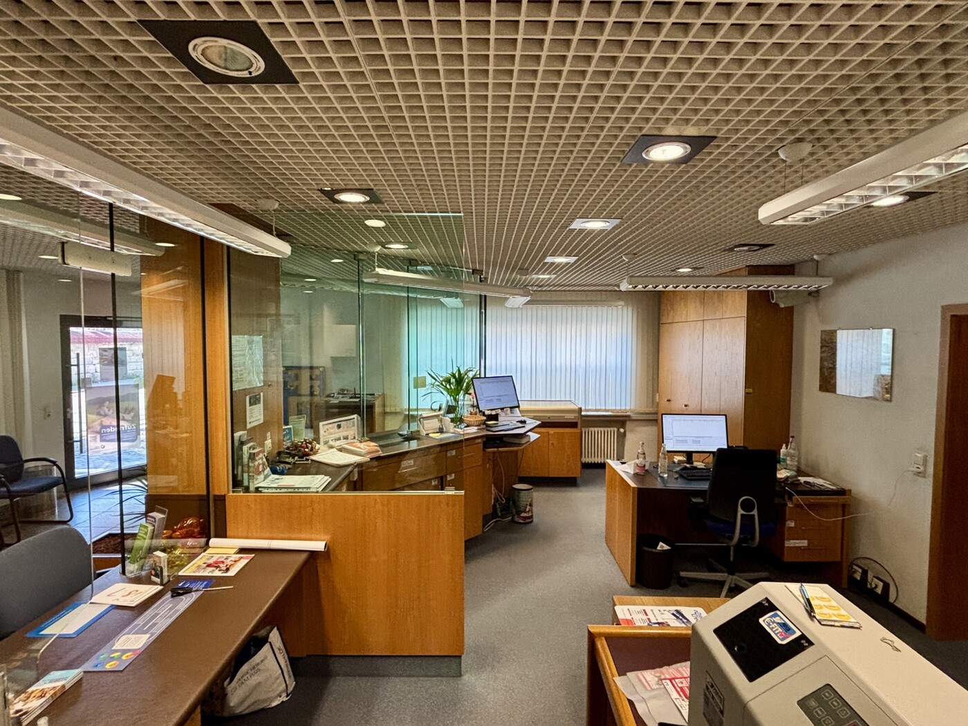 Bankfiliale im Erdgeschoss