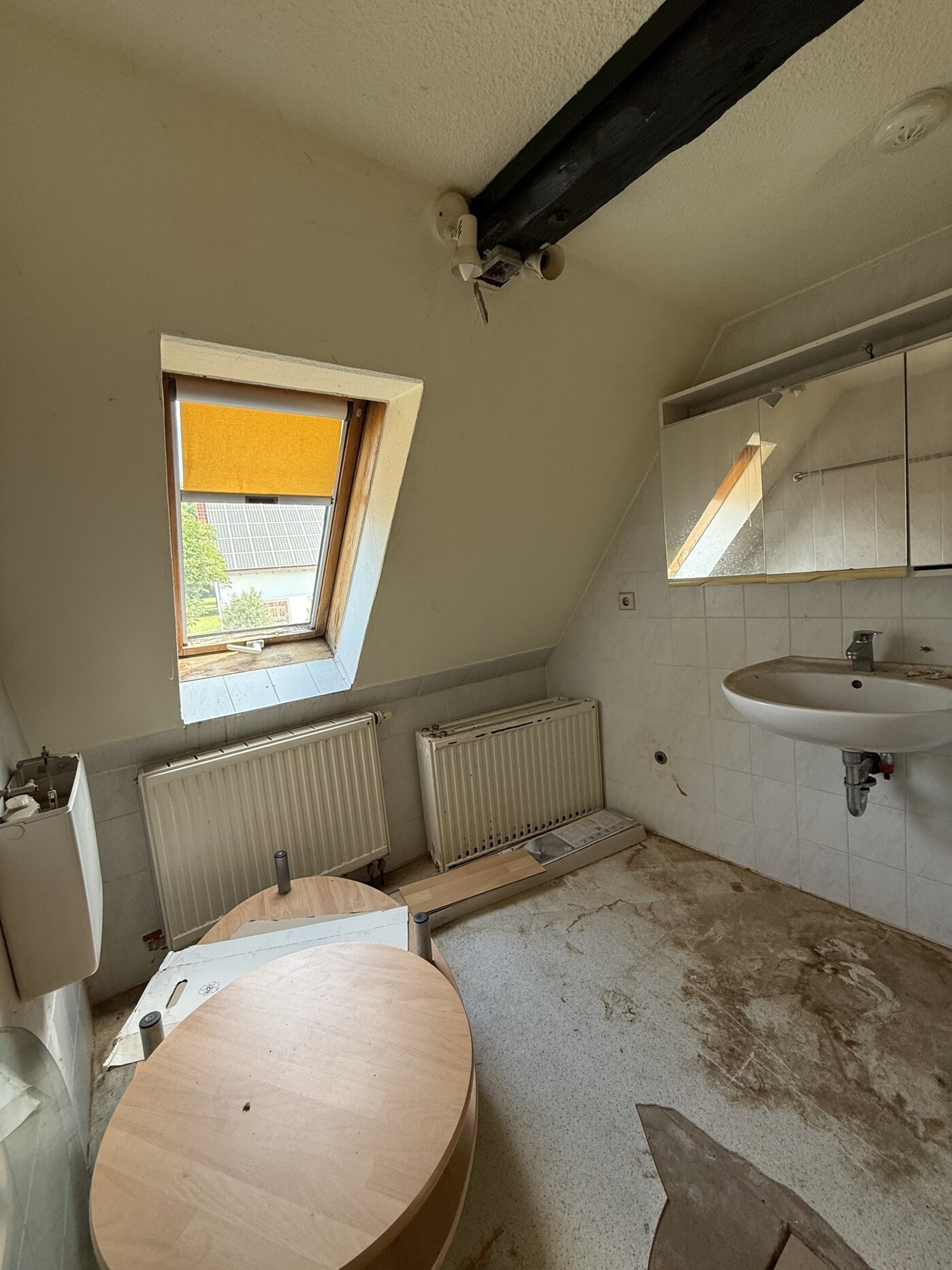 Badezimmer im Dachgeschoss