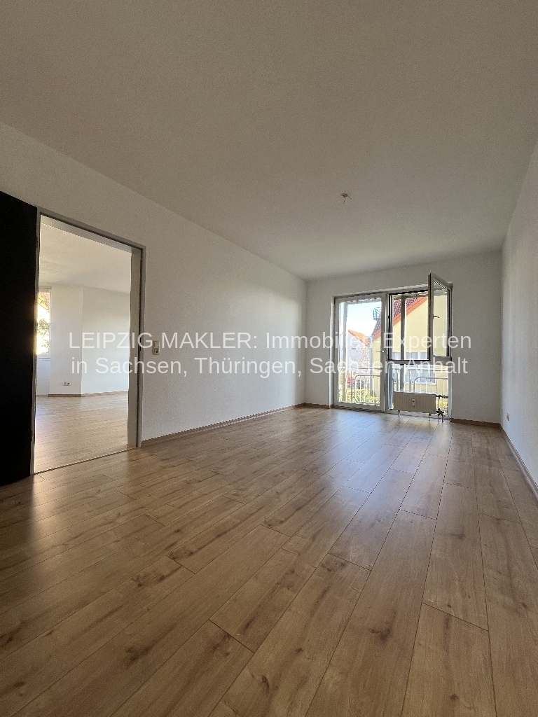 ZU VERMIETEN: 2-Zimmerwohnung mit Balkon - Am Turnplatz 7, Leipzig OT Burghausen - Photo 4