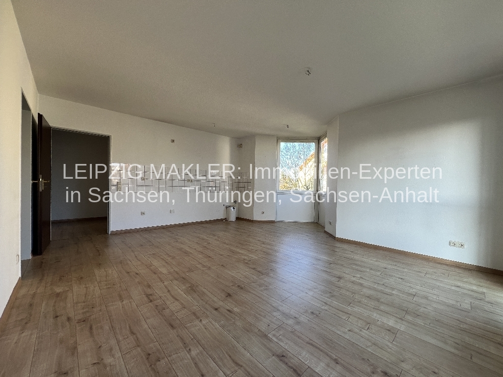 ZU VERMIETEN: 2-Zimmerwohnung mit Balkon - Am Turnplatz 7, Leipzig OT Burghausen - Photo 1
