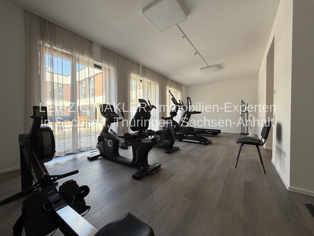 SOFORT EINZIEHEN: Premium Service-Wohnen: Fitnessstudio, Sauna, Swimmingpool, Terrassen, Gastronomie - Photo 3