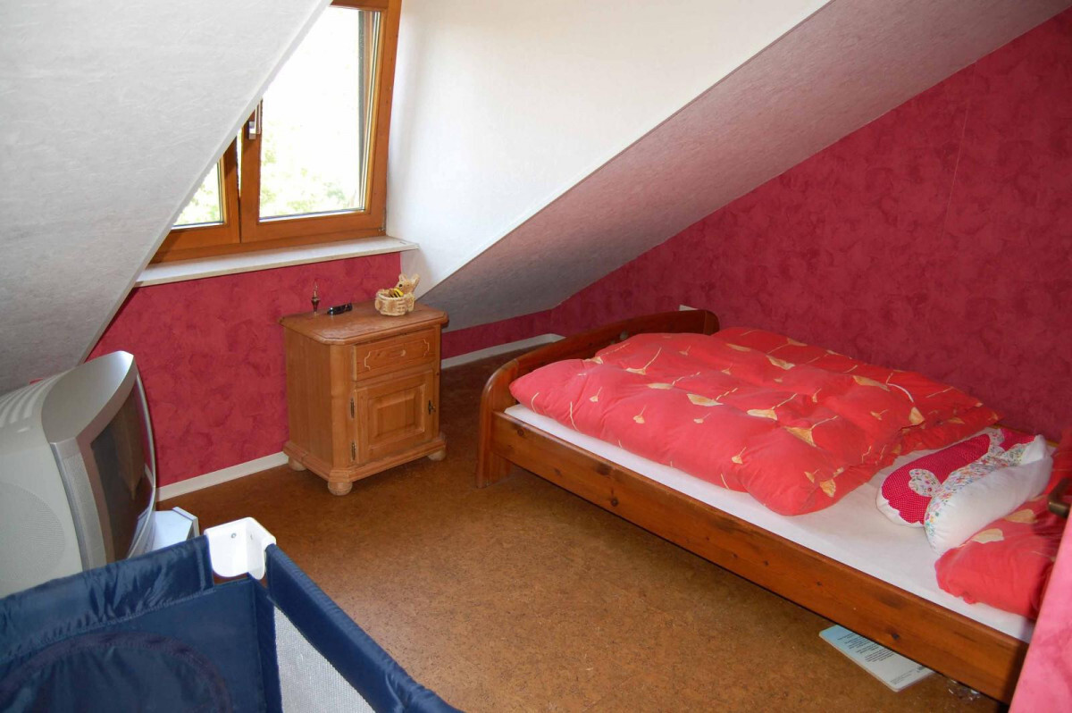 Schlafzimmer DG
