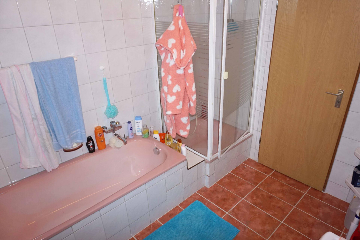 Badezimmer EG
