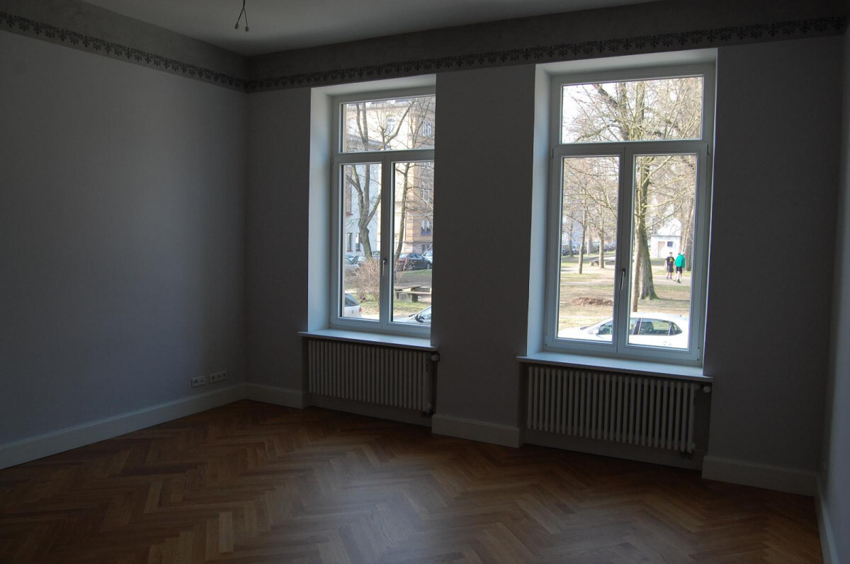 Wohn-/ Schlafzimmer