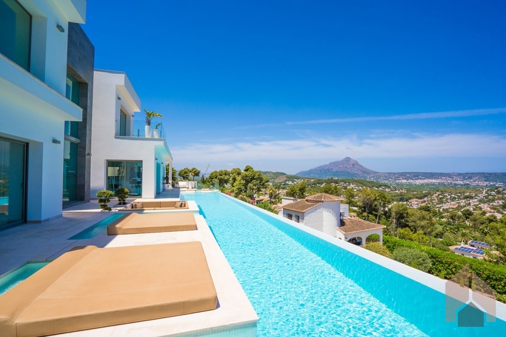 Villa in Javea