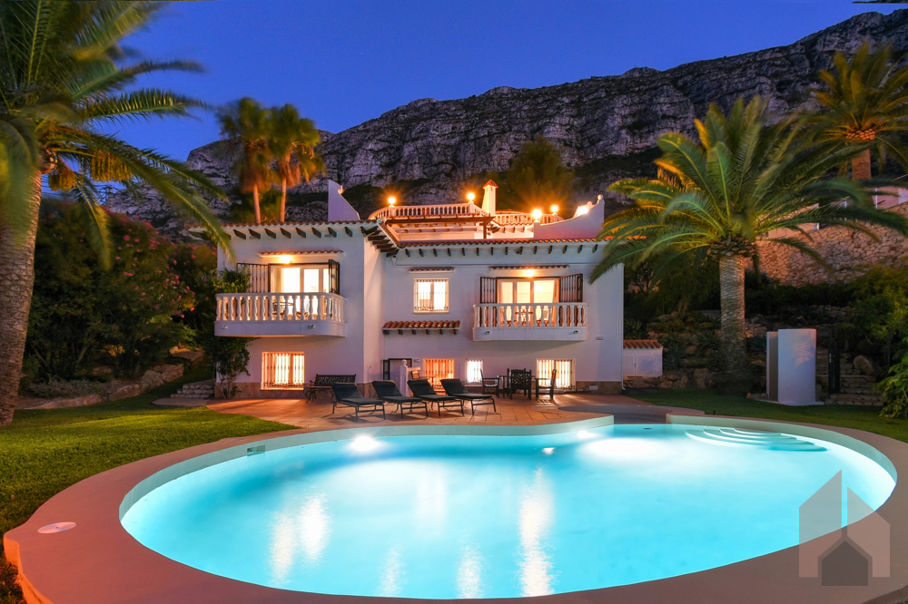 Villa in Denia