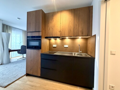 Wertige Einbauküche