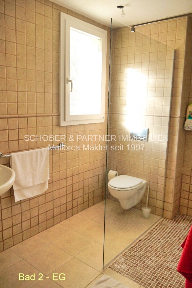 NICHT ALLTÄGLICH - Neuwertige Villa in schöner Wohnlage — Foto 10