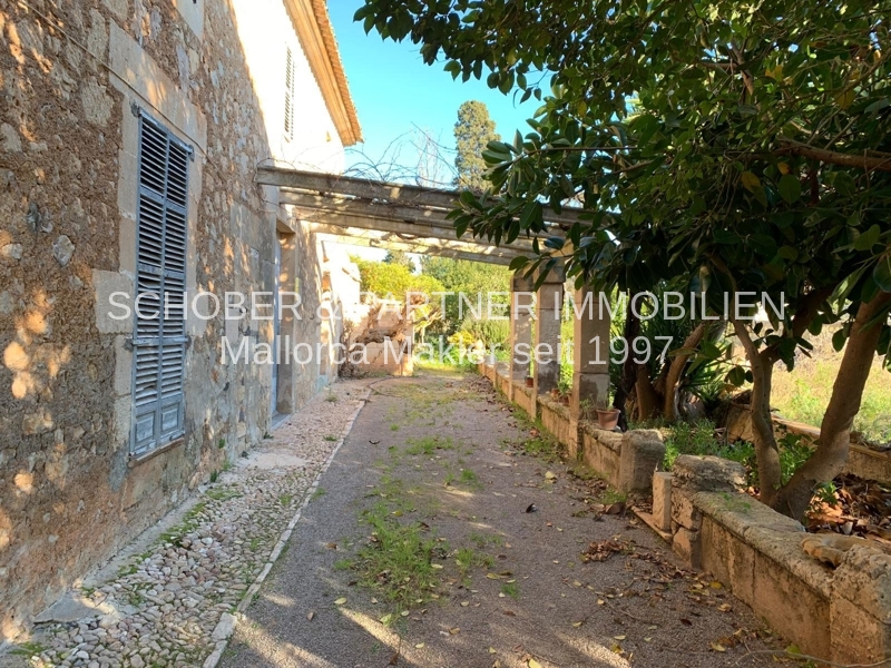EIN ROH-DIAMANT WARTET AUF DEN SCHLIFF - Altes Landgut/Finca an der Stadtgrenze zu Manacor gelegen — Foto 3
