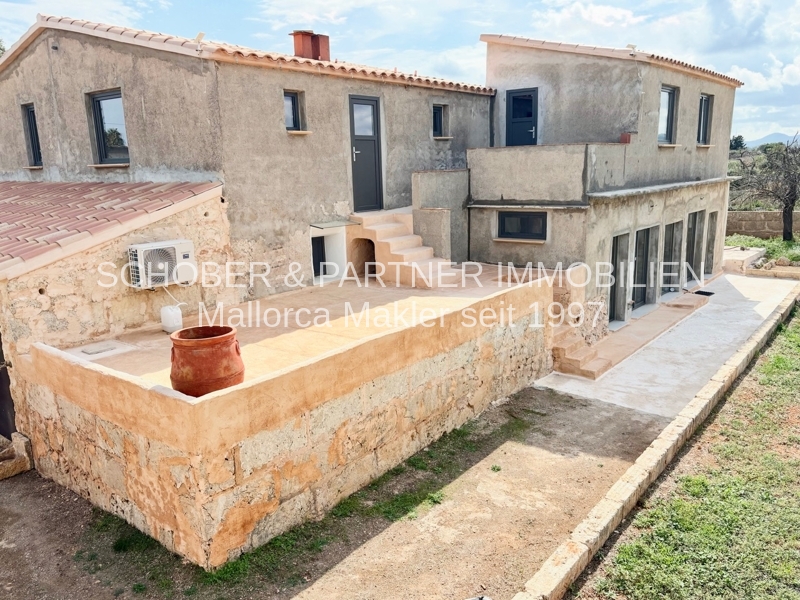 Finca mit Perspektive – sofort beziehbares EG mit top sanierten Design und weitere Ausbauvarianten — Foto 2
