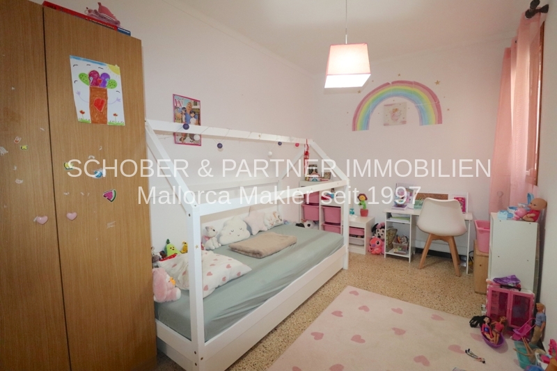 Gepflegte 4-Zi-Wohnung - wenige Gehminuten zum Meer - zentrale / ruhige Lage in Porto Cristo — Foto 8