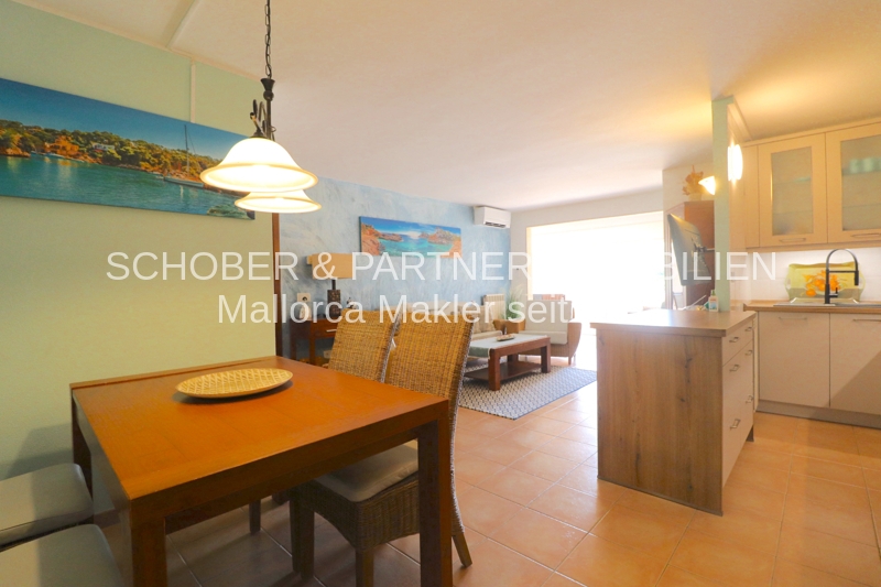 Lebensfreude trifft Qualität - Wohnung mit direktem Zugang zum Pool von der Privat-Terrasse — Foto 8