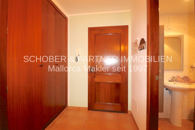 Lebensfreude trifft Qualität - Wohnung mit direktem Zugang zum Pool von der Privat-Terrasse — Foto 16