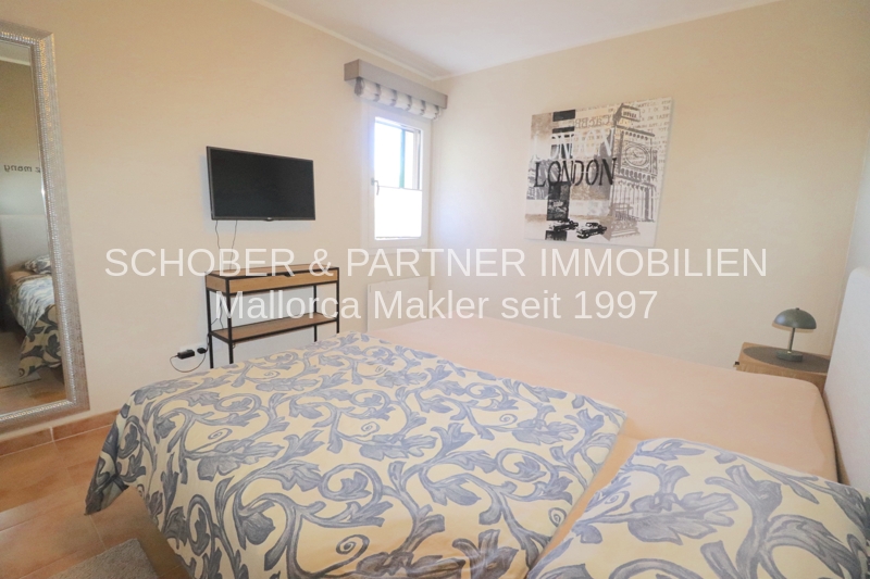 Großzügige 4-Zimmer-Wohnung mit privatem Gartenanteil und Privatsphäre — Foto 15