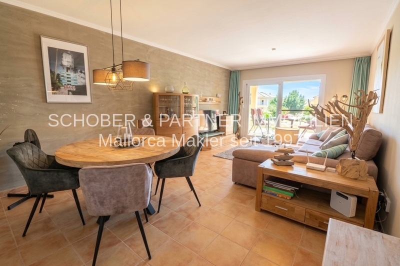 Großzügige 4-Zimmer-Wohnung mit privatem Gartenanteil und Privatsphäre — Foto 7