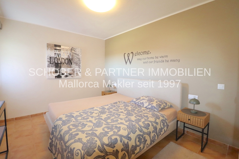 Großzügige 4-Zimmer-Wohnung mit privatem Gartenanteil und Privatsphäre — Foto 14
