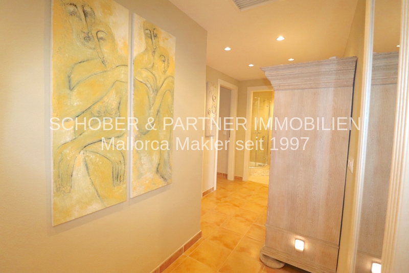 Großzügige 4-Zimmer-Wohnung mit privatem Gartenanteil und Privatsphäre — Foto 11