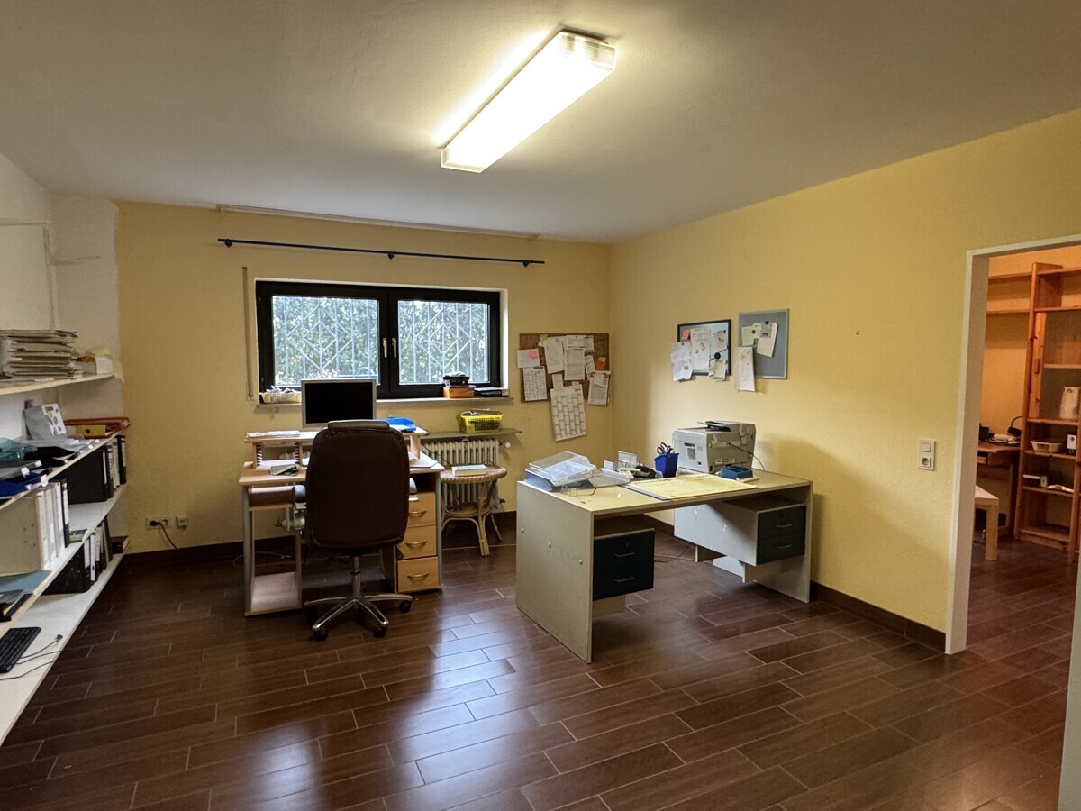 Büro