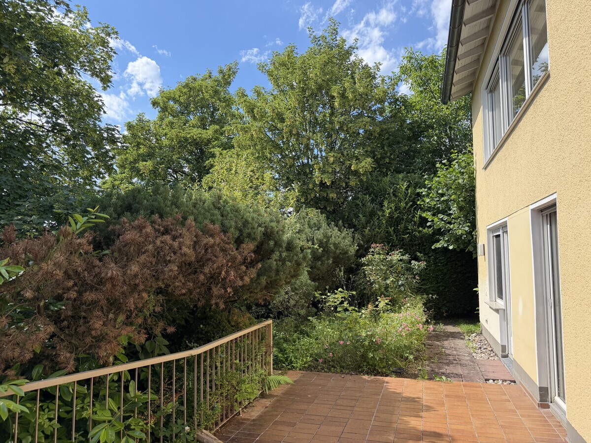 Terrasse und Garten