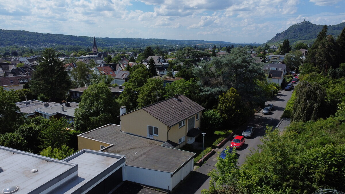 Luftbild vorne