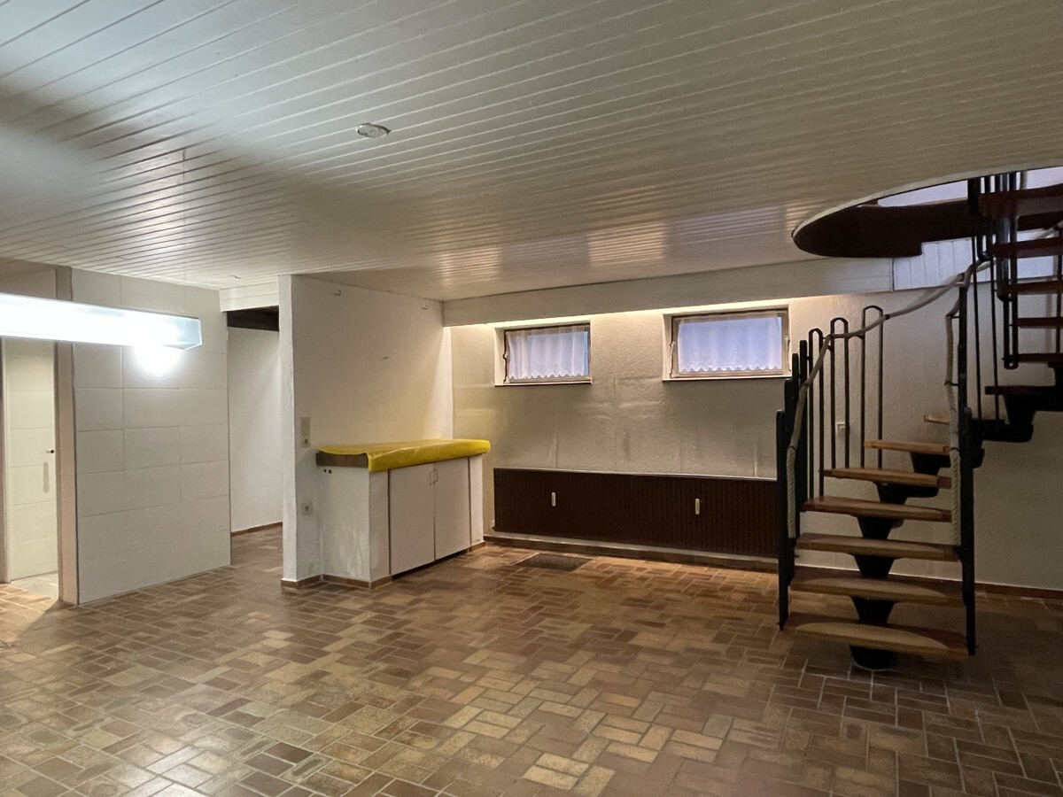 Jugendzimmer UG
