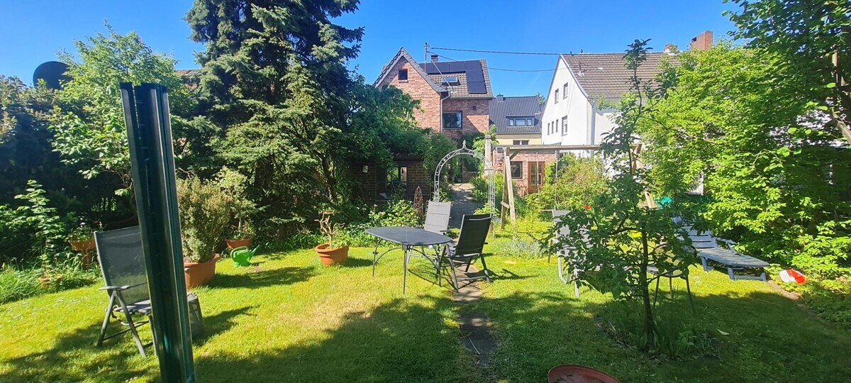 blick aus dem GartenGarten
