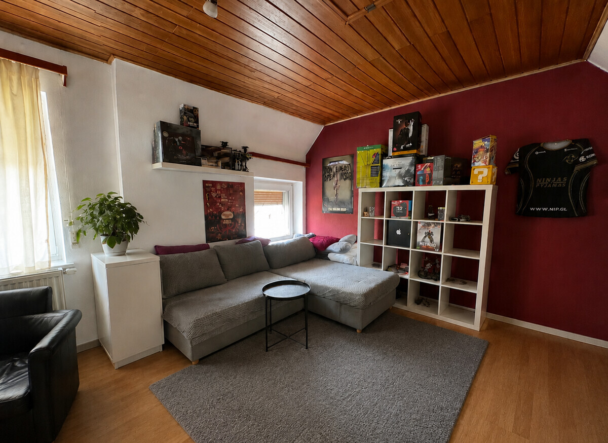 Schlafzimmer 1