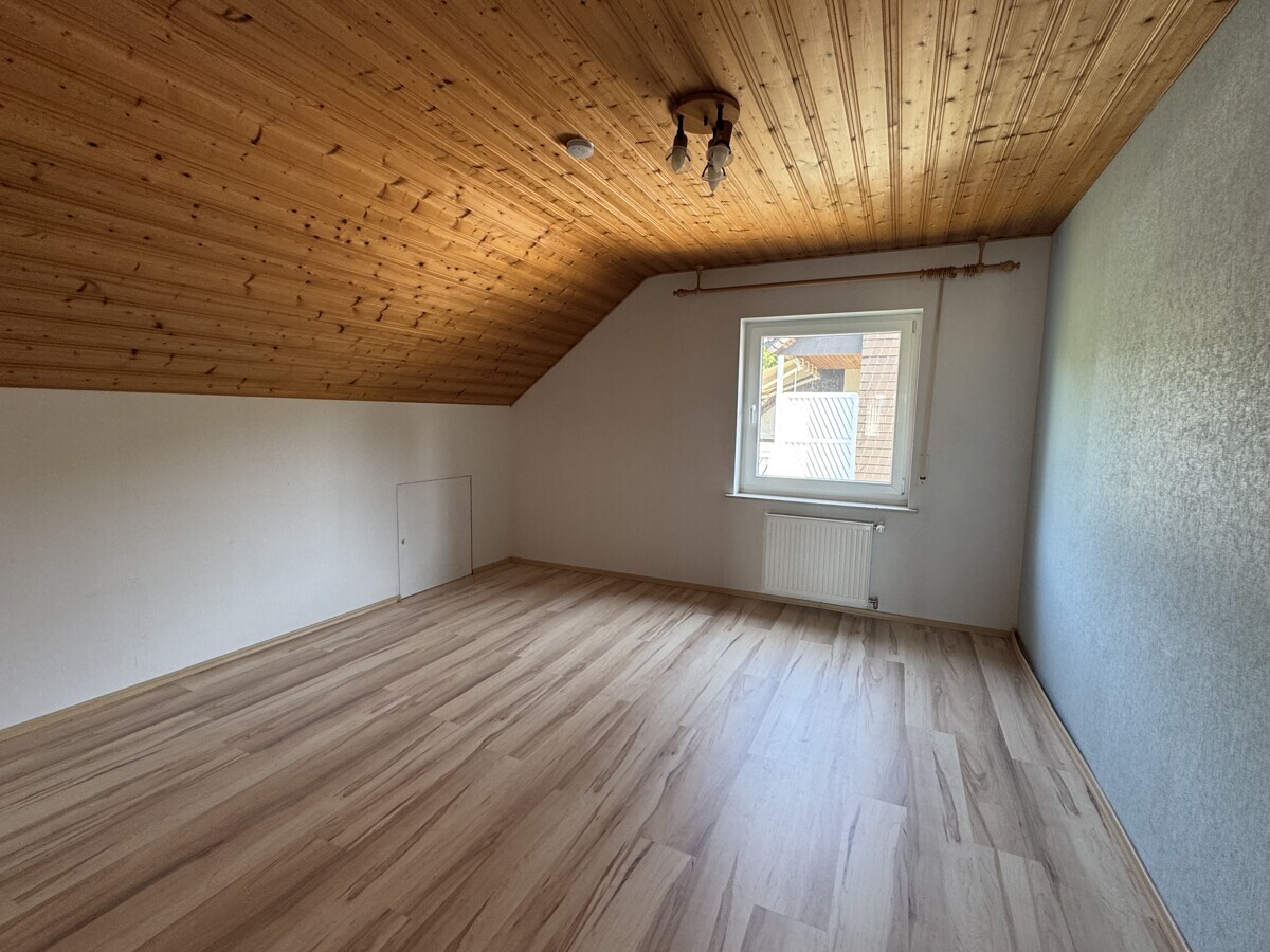 Schlafzimmer 3 OG