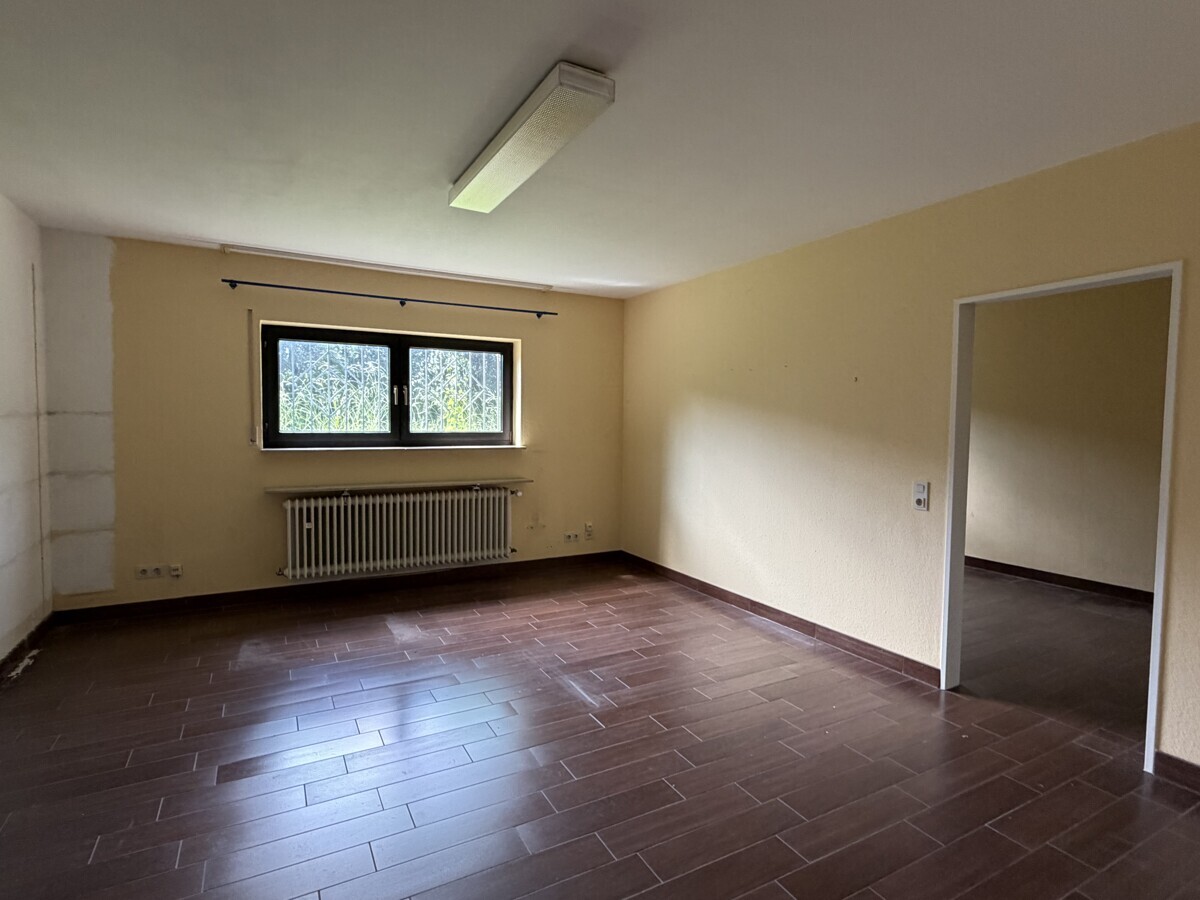Büro UG