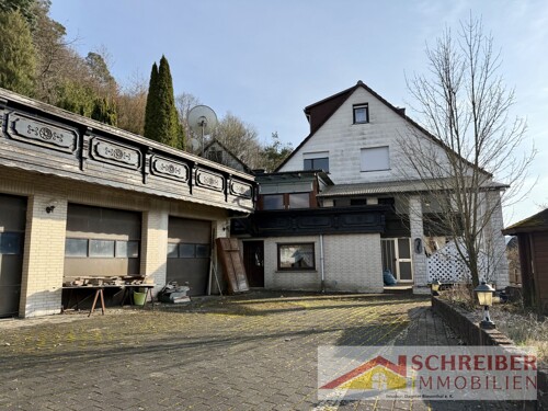 Garagen mit Haus