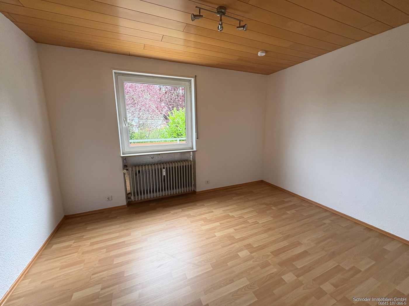 Büro / Kinderzimmer