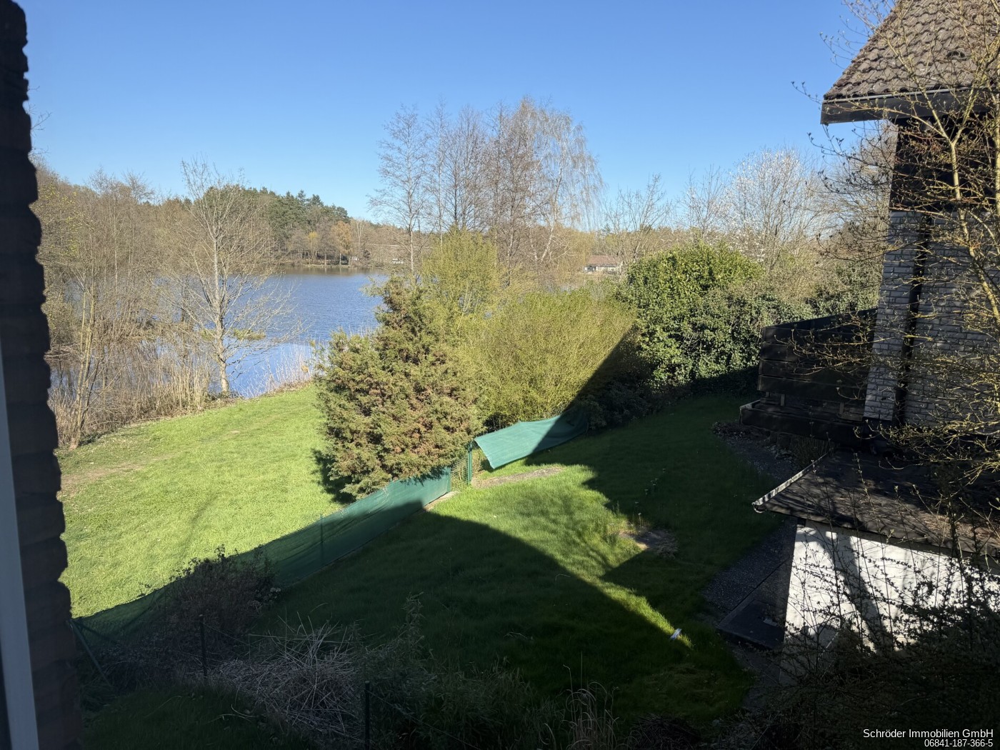 Aussicht auf den Weiher