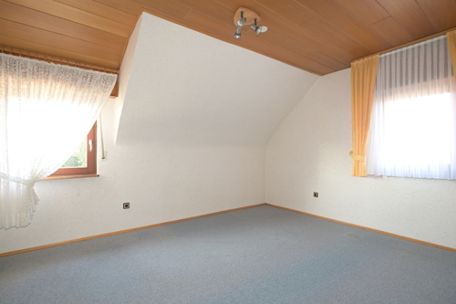 Zimmer B DG
