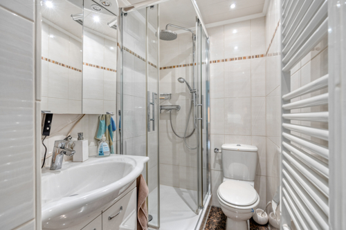 Badezimmer EG