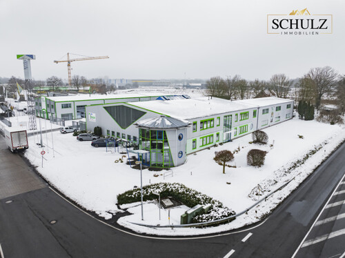 Gesamtansicht des Gewerbestandorts in strategischer Lage mit optimaler Verkehrsanbindung