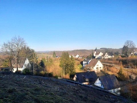 Blick in die Ortschaft