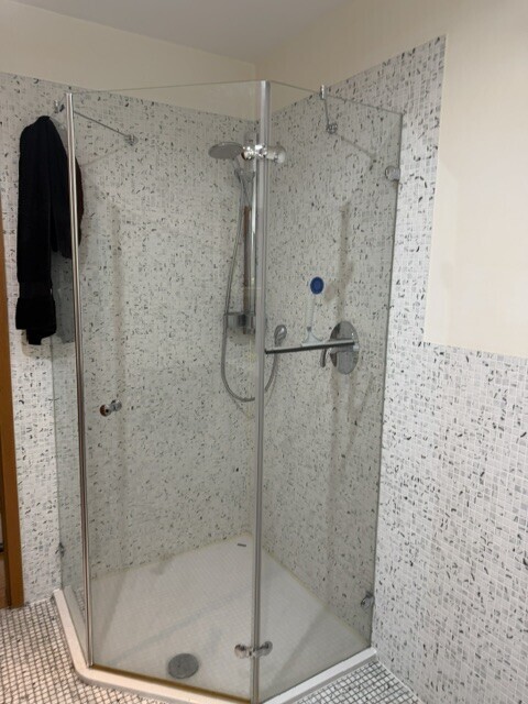 Bad mit Dusche