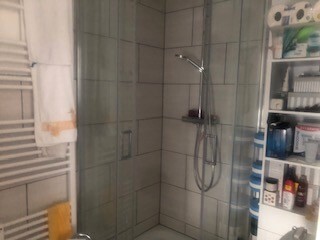 Bad mit Dusche