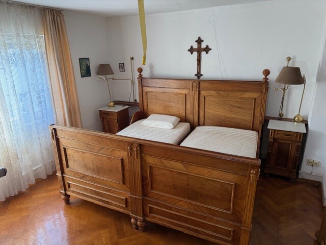 großes Schlafzimmer