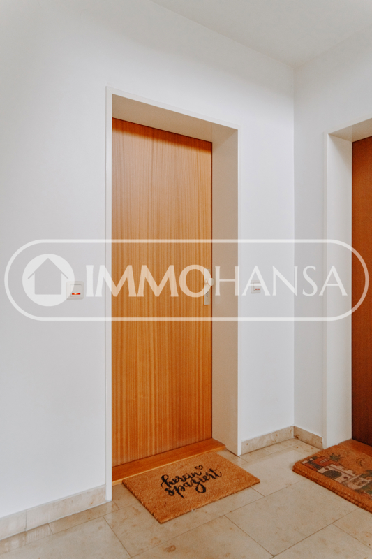 Wohnungseingangstür