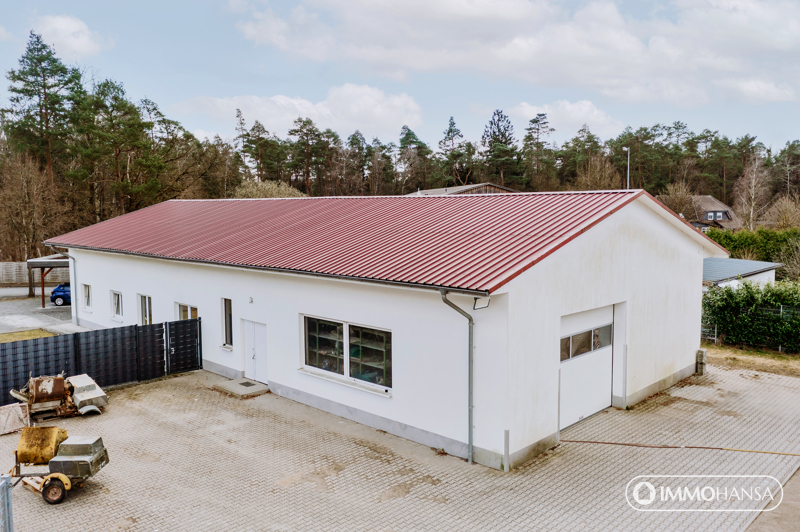 Warmlagerhalle am Haupthaus