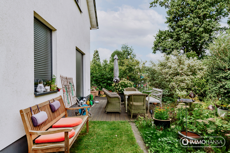 Terrasse hintere DHH am Feldrand