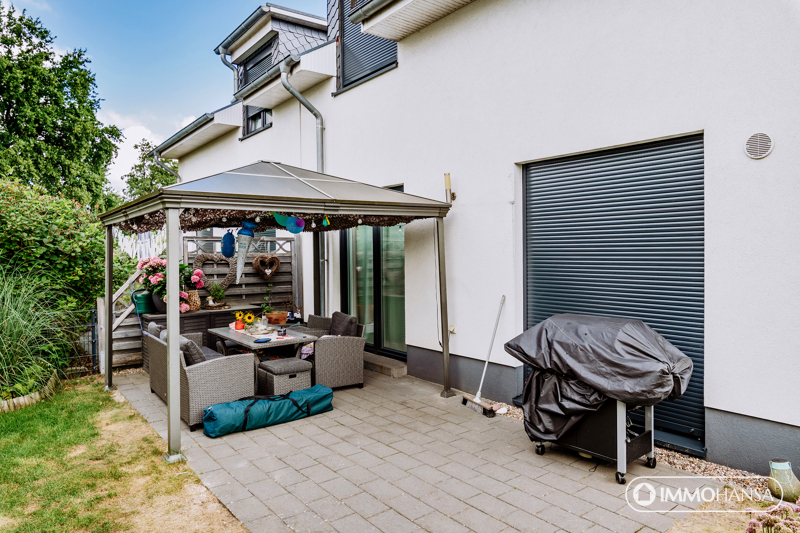 Südwestterrasse DHH vorne