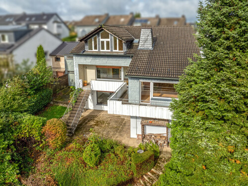 Einfamilienhaus mit Einliegerwohnung in Ennepetal-Voerd
