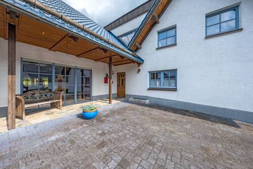 Eingangsbereich außen