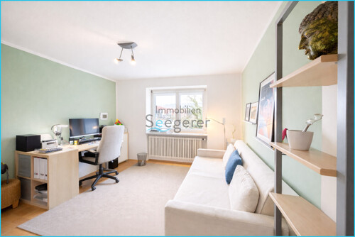 Arbeitszimmer