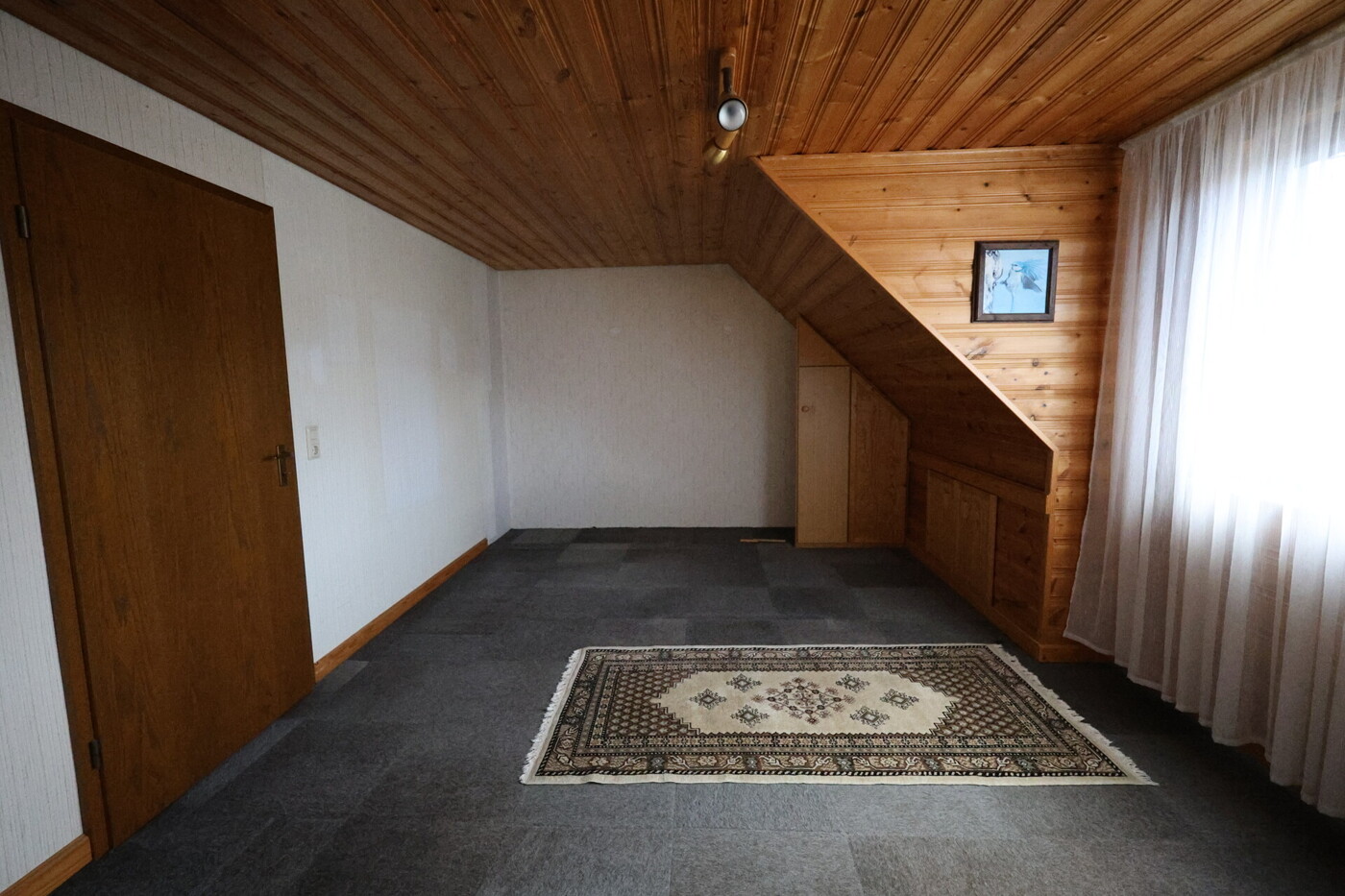 Schlafzimmer b