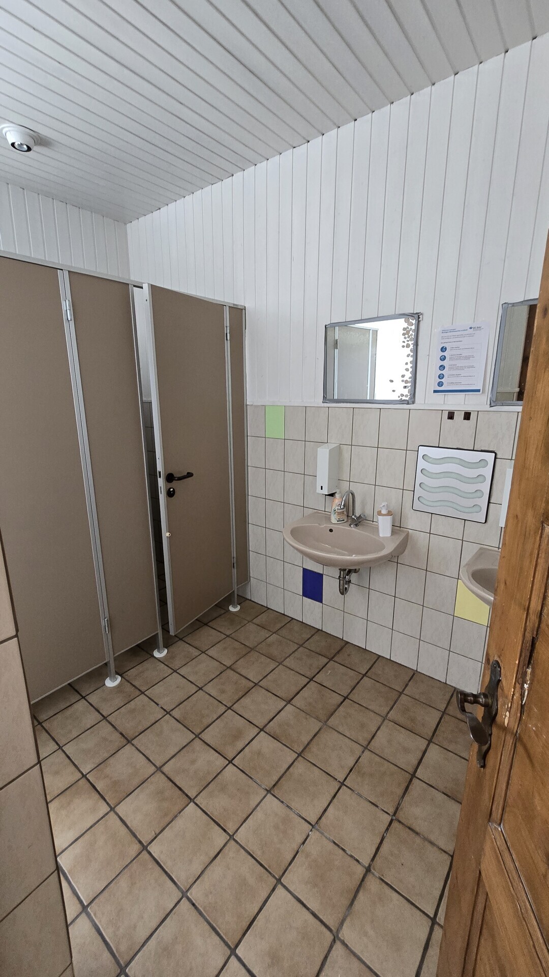 Haupthaus Toiletten