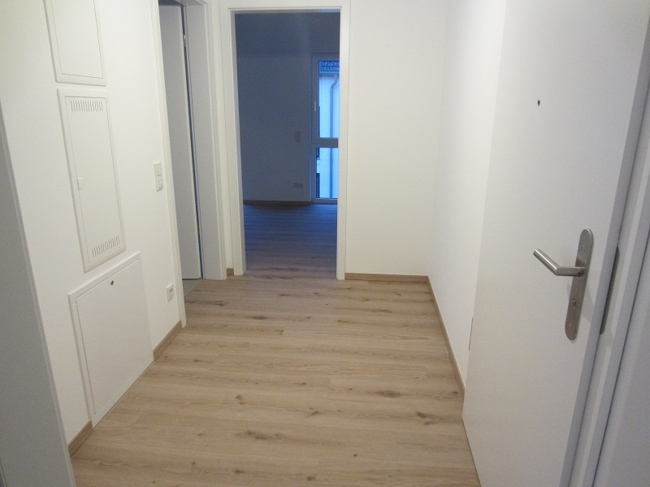 Neuwertige Zweizimmerwohnung mit großen Balkon - Foto 4